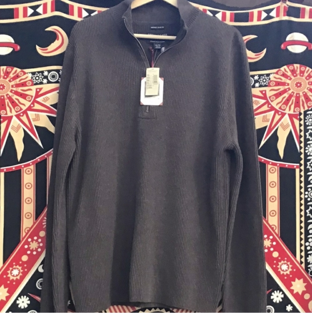 American‎ Eagle Mens sweater